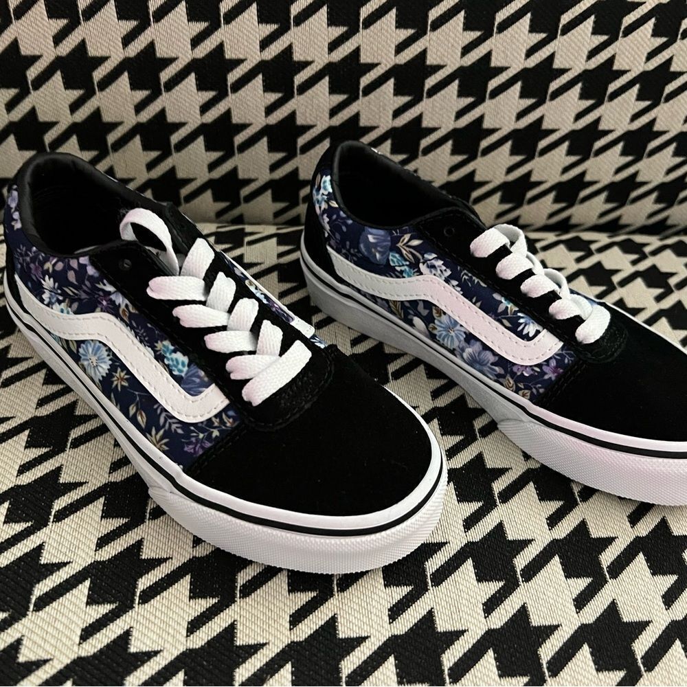 Vans Ward Moody Floral Sneakers-Girls Kids Size 12